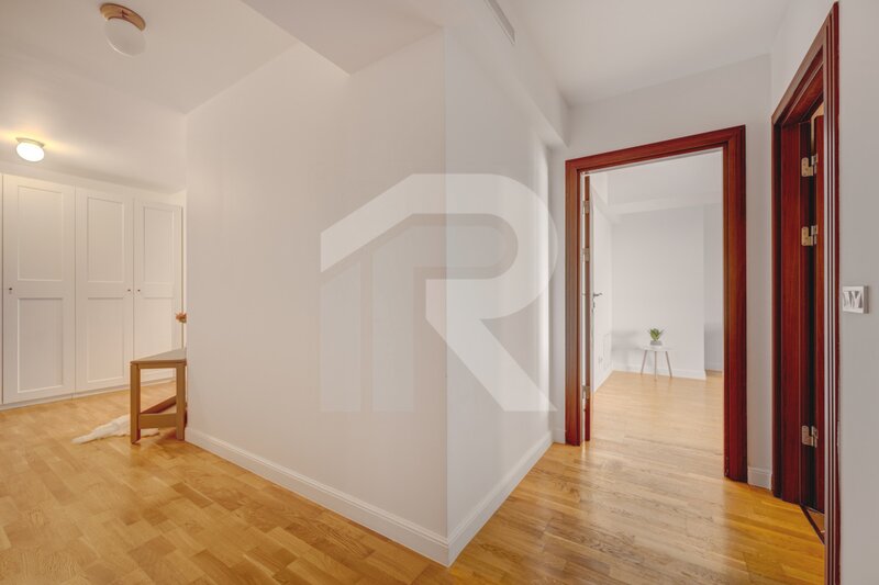 Atlantis Residence, 3 camere, parcare subterana, piscina, Sos. Dobroiesti.