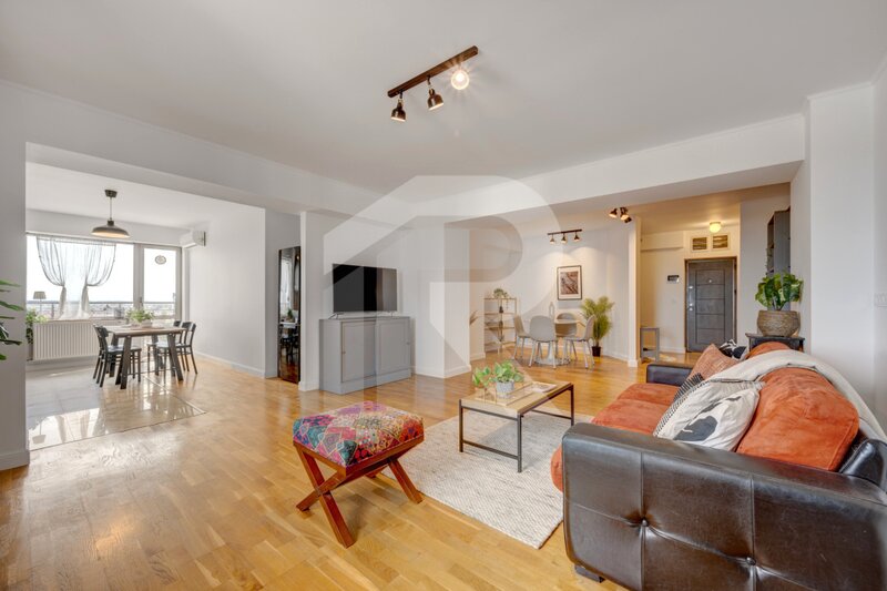 Atlantis Residence, 3 camere, parcare subterana, piscina, Sos. Dobroiesti.